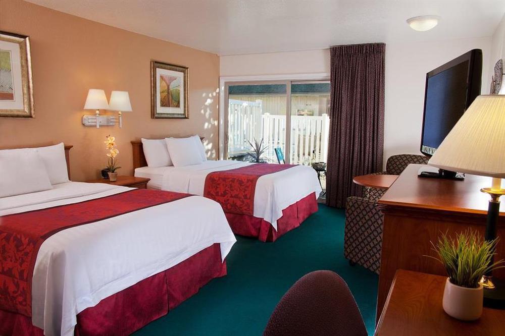 Windmill Inn Of Roseburg Room photo